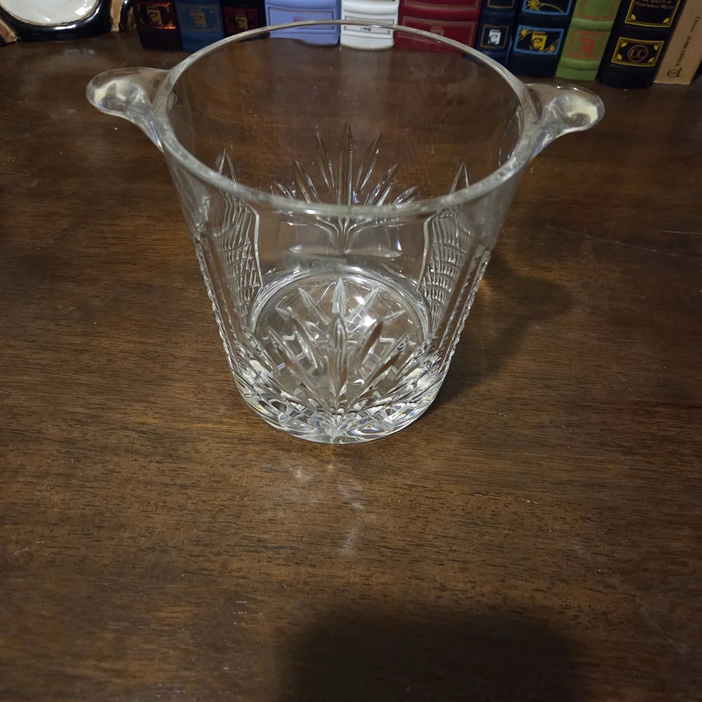 Elegant Clear Glass Ice Bucket with Handles